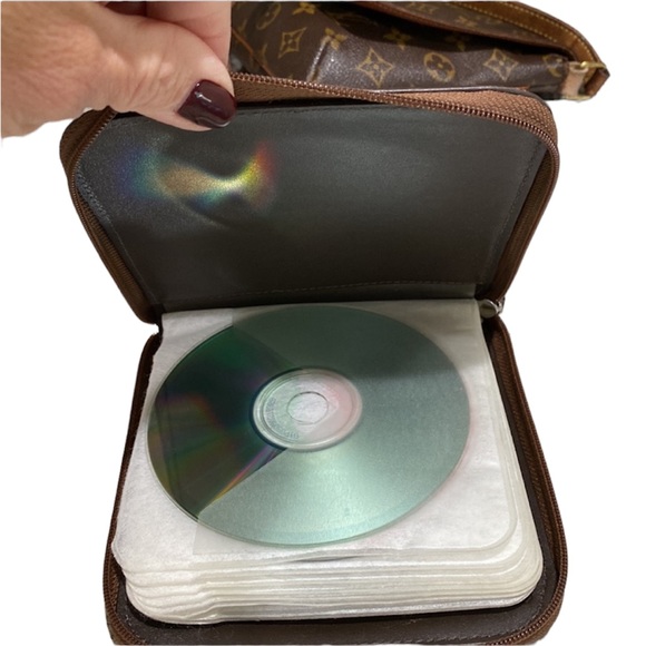 Classic Vintage Coach CD or DVD Case - Picture 3 of 4